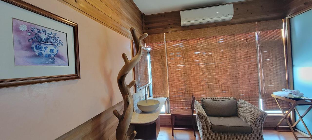 Sen Huxi Homestay T'ai-tung Buitenkant foto